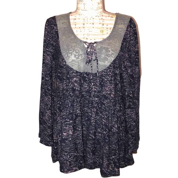 Anthropologie Akemi + Kin Indigo Blue Marcella Peasant Top size S - Picture 2 of 9